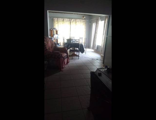 4 BEDROOM HOUSE FOR SALE IN BEYERS PARK
